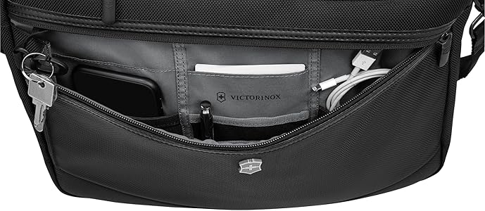 Amazon.com: Victorinox Pivot 14